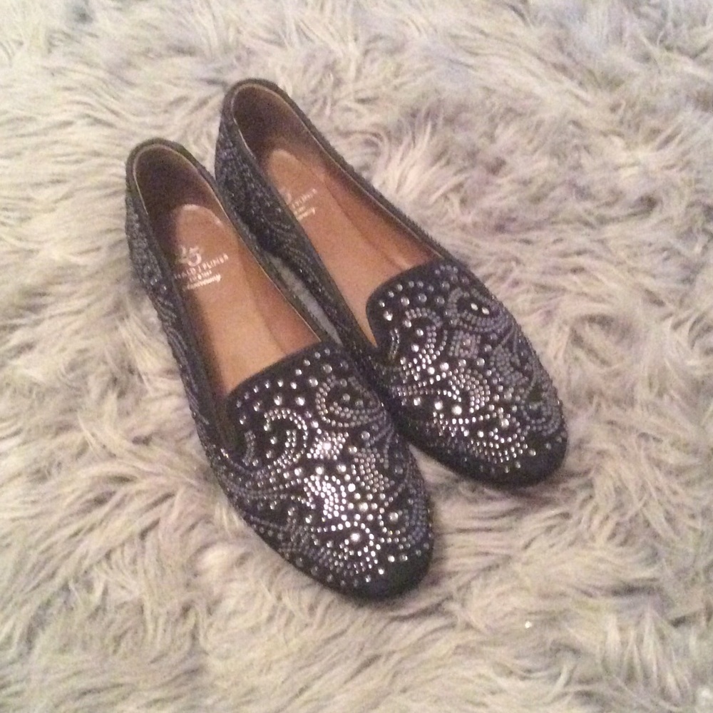 Special Edition Donald Pliner Flats